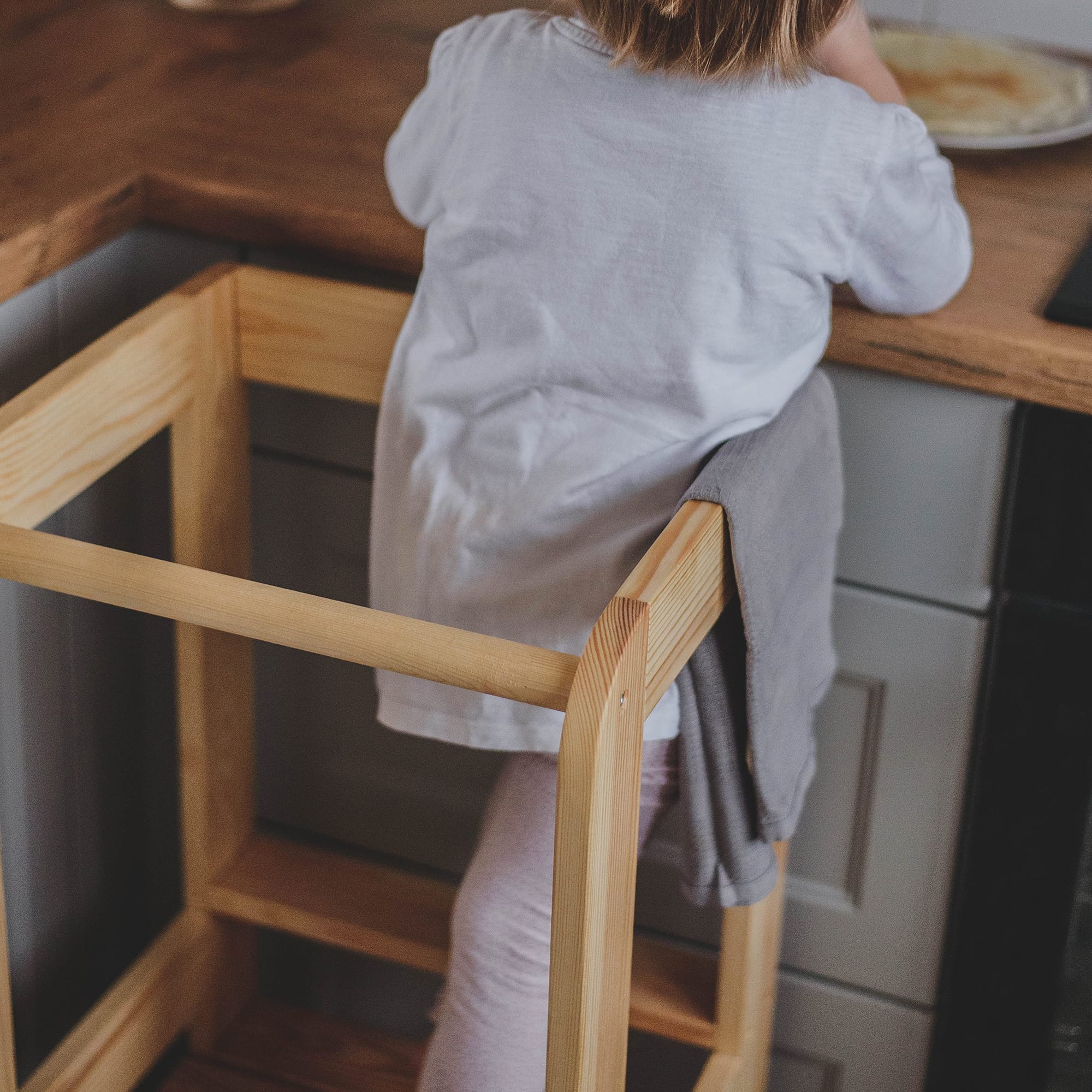Meowbaby Kitchen Helper - Drewniany Pomocnik Kuchenny dla Dzieci